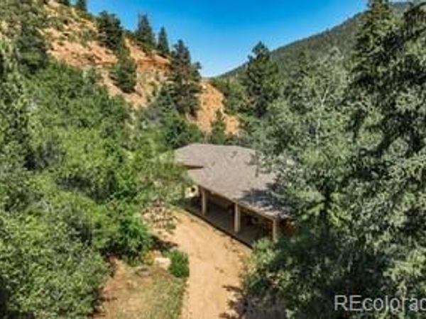 4775 Neeper Valley Road , Manitou Springs, CO 80829