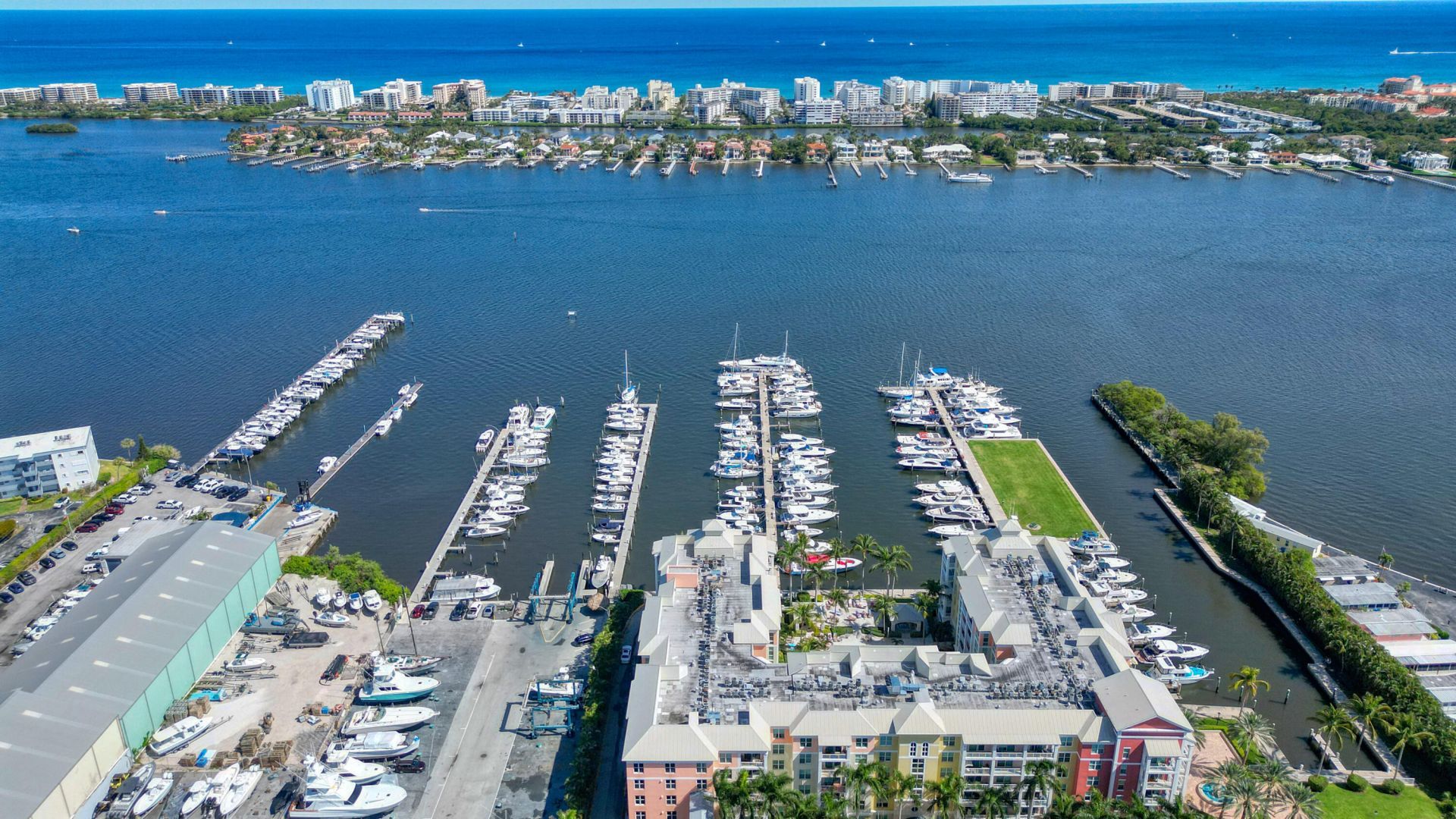 802 W Windward Way, Unit 311, Lantana, FL 33462 Photo