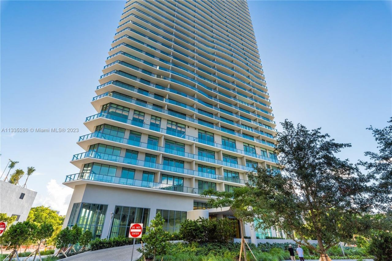 501 NE 31st Street, Unit 1604, Miami, FL 33137 Photo