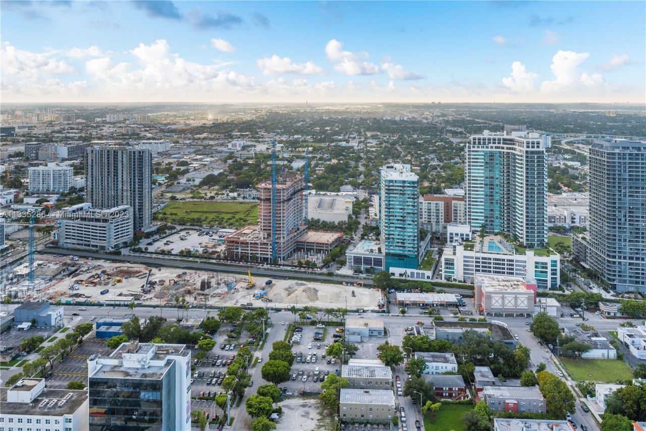 501 NE 31st Street, Unit 1604, Miami, FL 33137 Photo