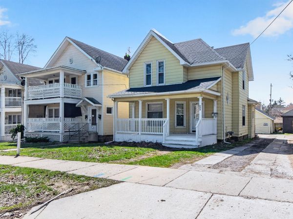 202 S West Avenue, Jackson, MI 49201