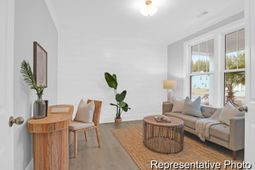 1038 House Finch Avenue photo 4