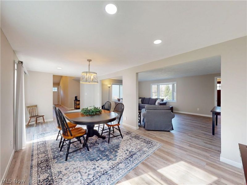 310 N Bissell Road, Aurora, OH 44202 Photo 14