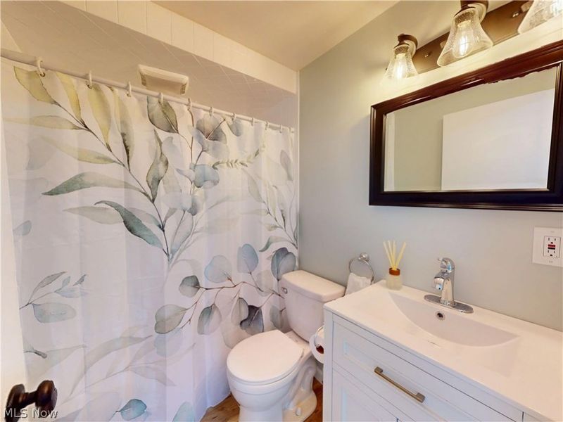 310 N Bissell Road, Aurora, OH 44202 Photo 26