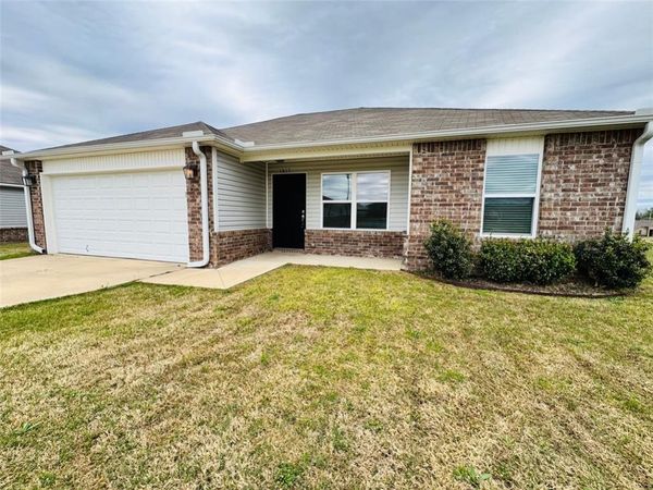 1817 S 15th Street, Broken Arrow, OK 74012