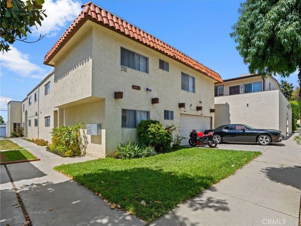 7037 Milton Avenue, Unit 4, Whittier, CA 90602