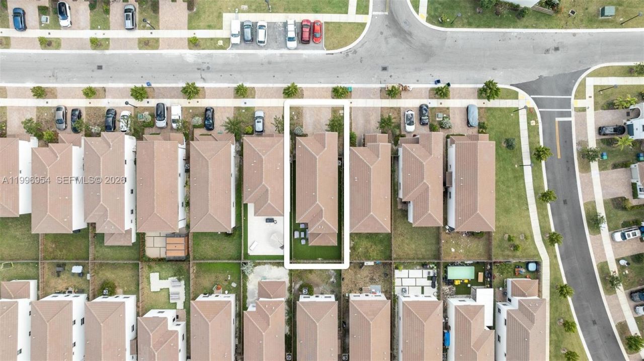 2357 NW 130th St, Miami, FL 33167 Photo