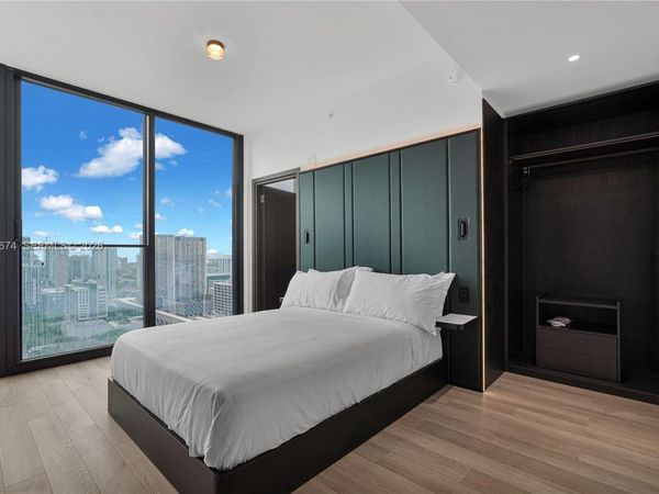 20 NE 11th St, Unit 3110, Miami, FL 33132