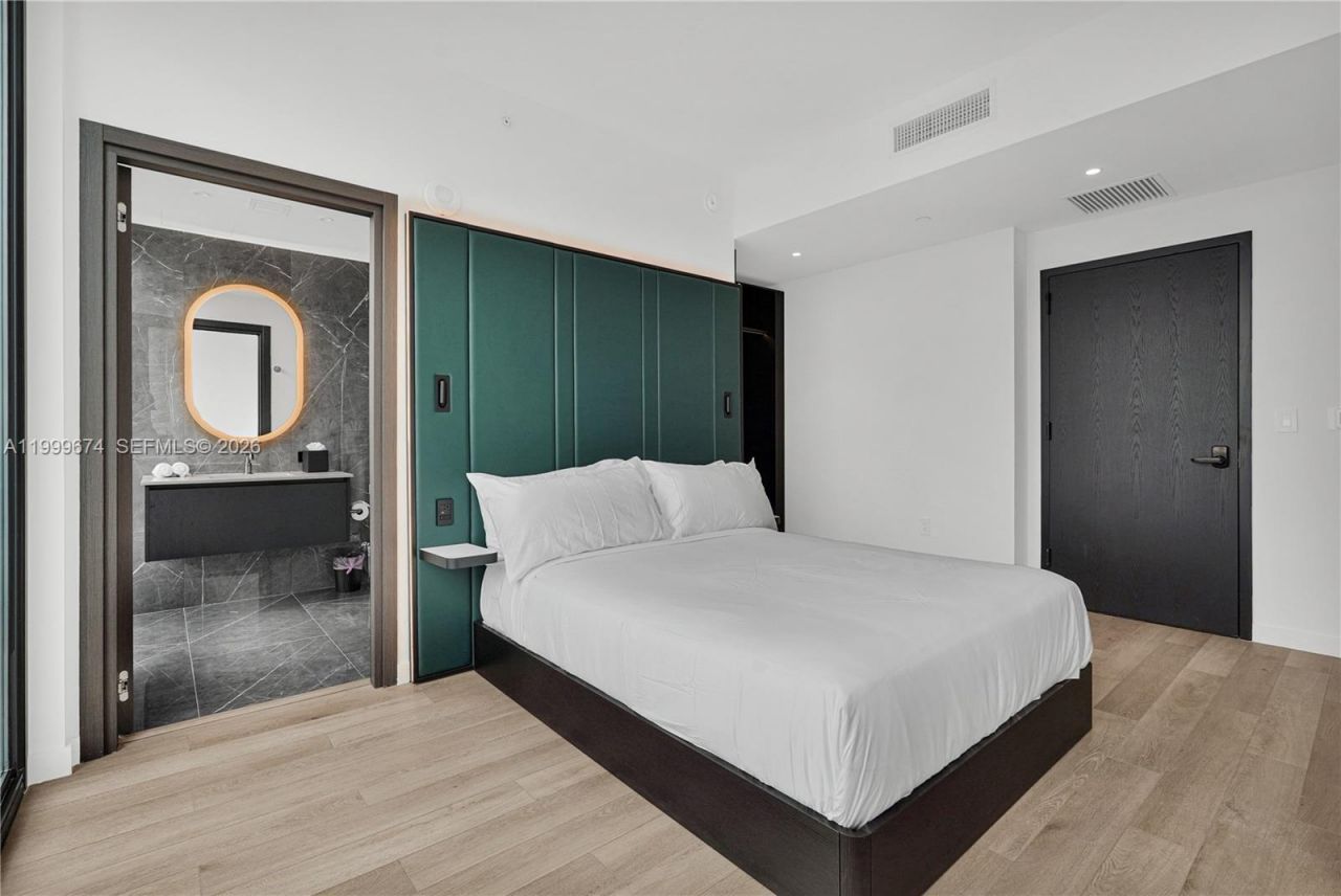 20 NE 11th St, Unit 3110, Miami, FL 33132 Photo