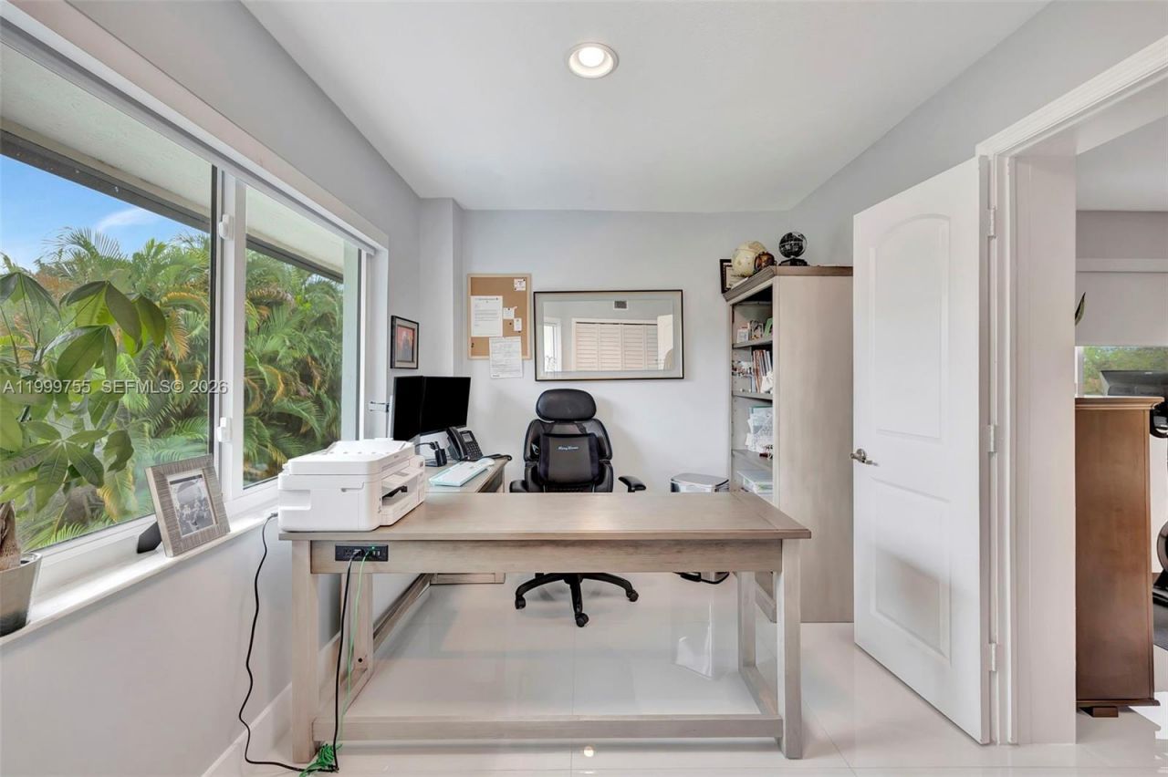 Please Call For Address, Miami, FL 33196 Photo