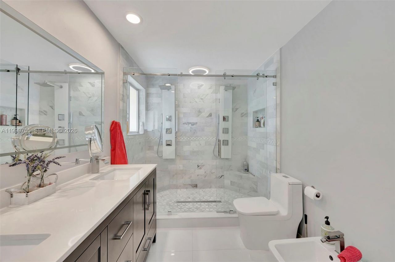 Please Call For Address, Miami, FL 33196 Photo