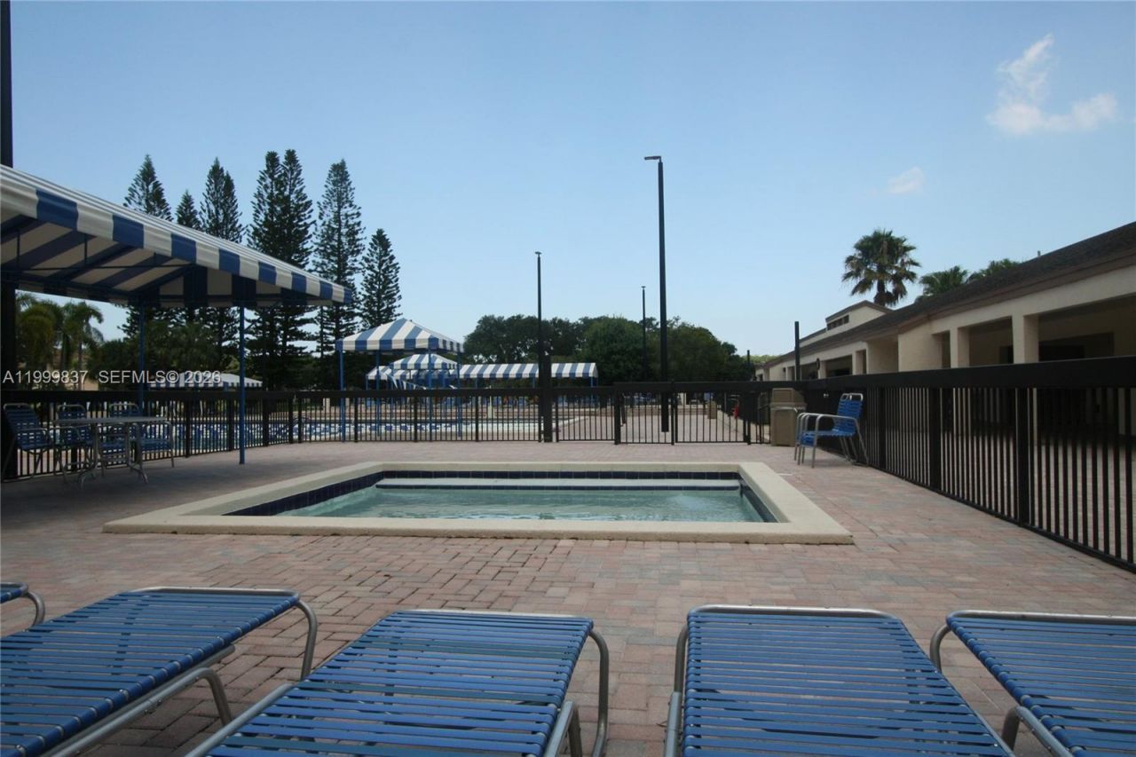 4698 NW 22nd St, Unit 4248, Coconut Creek, FL 33063 Photo