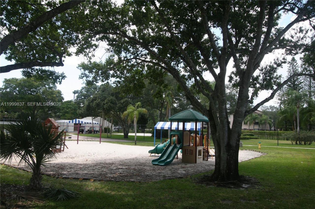 4698 NW 22nd St, Unit 4248, Coconut Creek, FL 33063 Photo