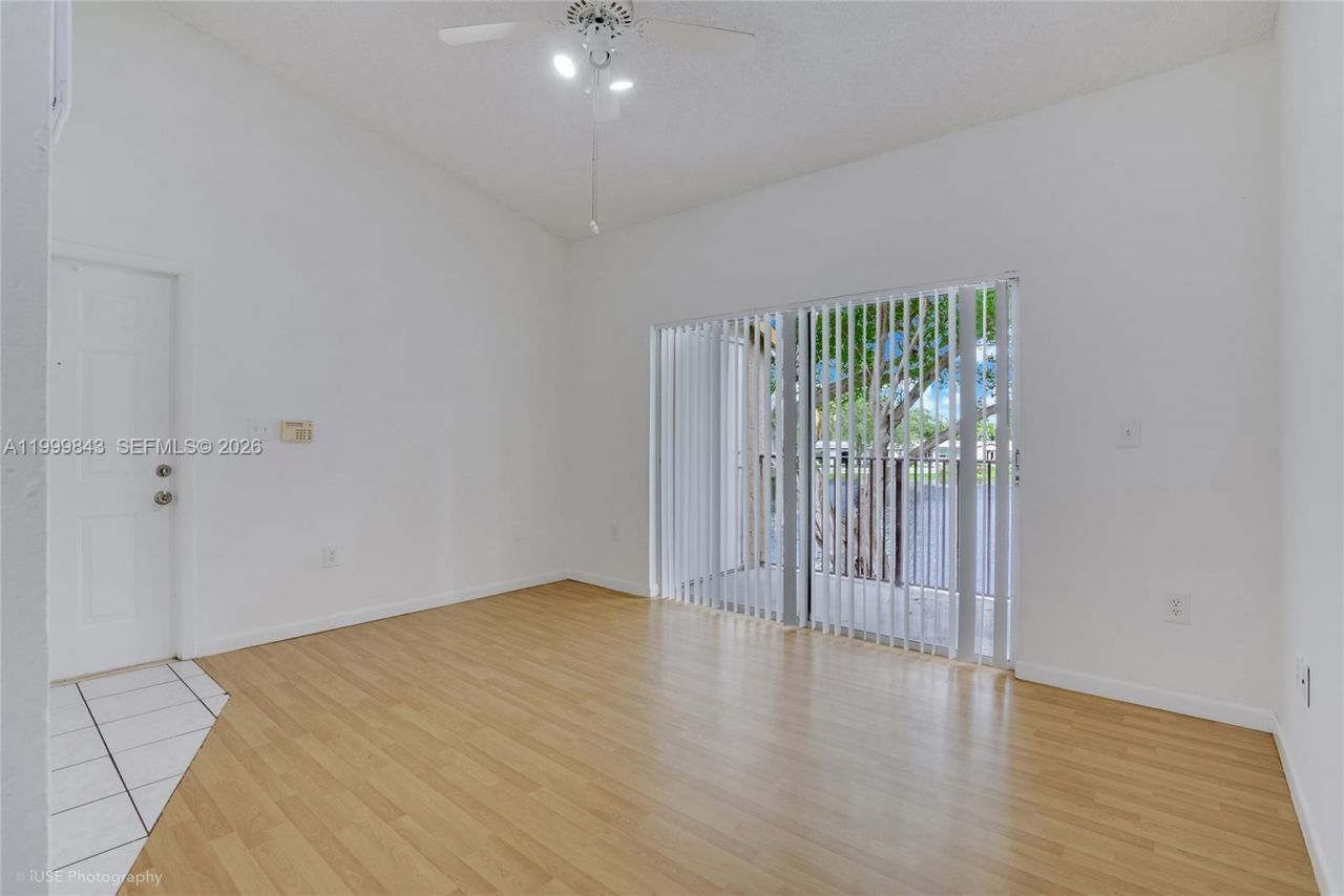 1851 NW 96th Ter, Unit 6K, Pembroke Pines, FL 33024 Photo