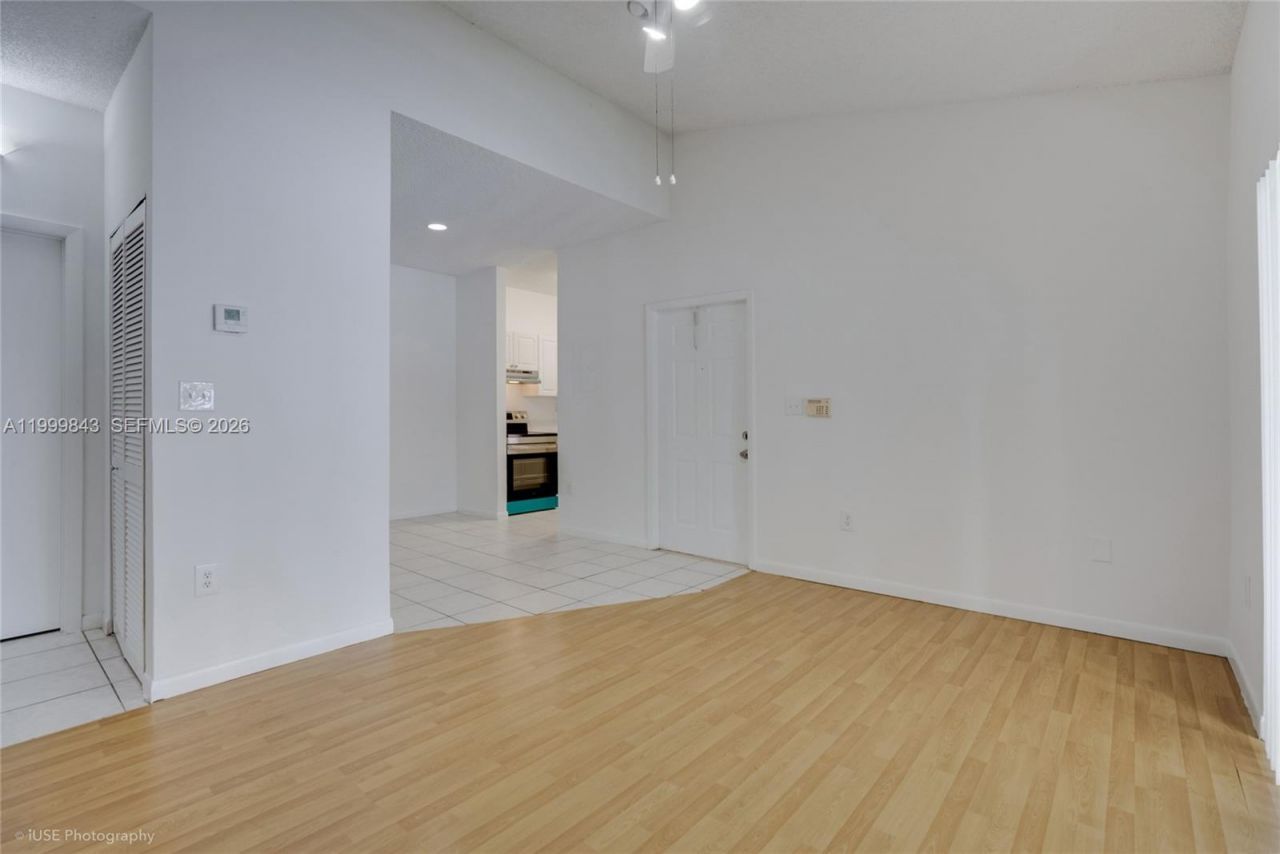 1851 NW 96th Ter, Unit 6K, Pembroke Pines, FL 33024 Photo