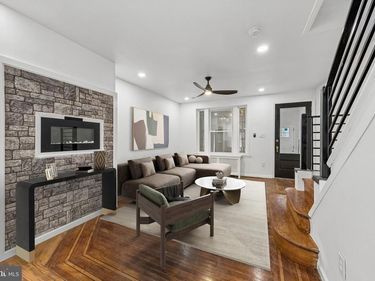 5648 00 BROOMALL STREET, PHILADELPHIA, PA 19143