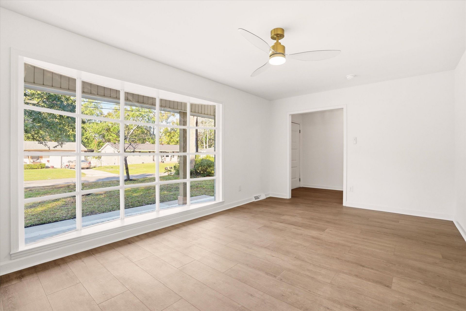 746 Canary Drive Photo 10