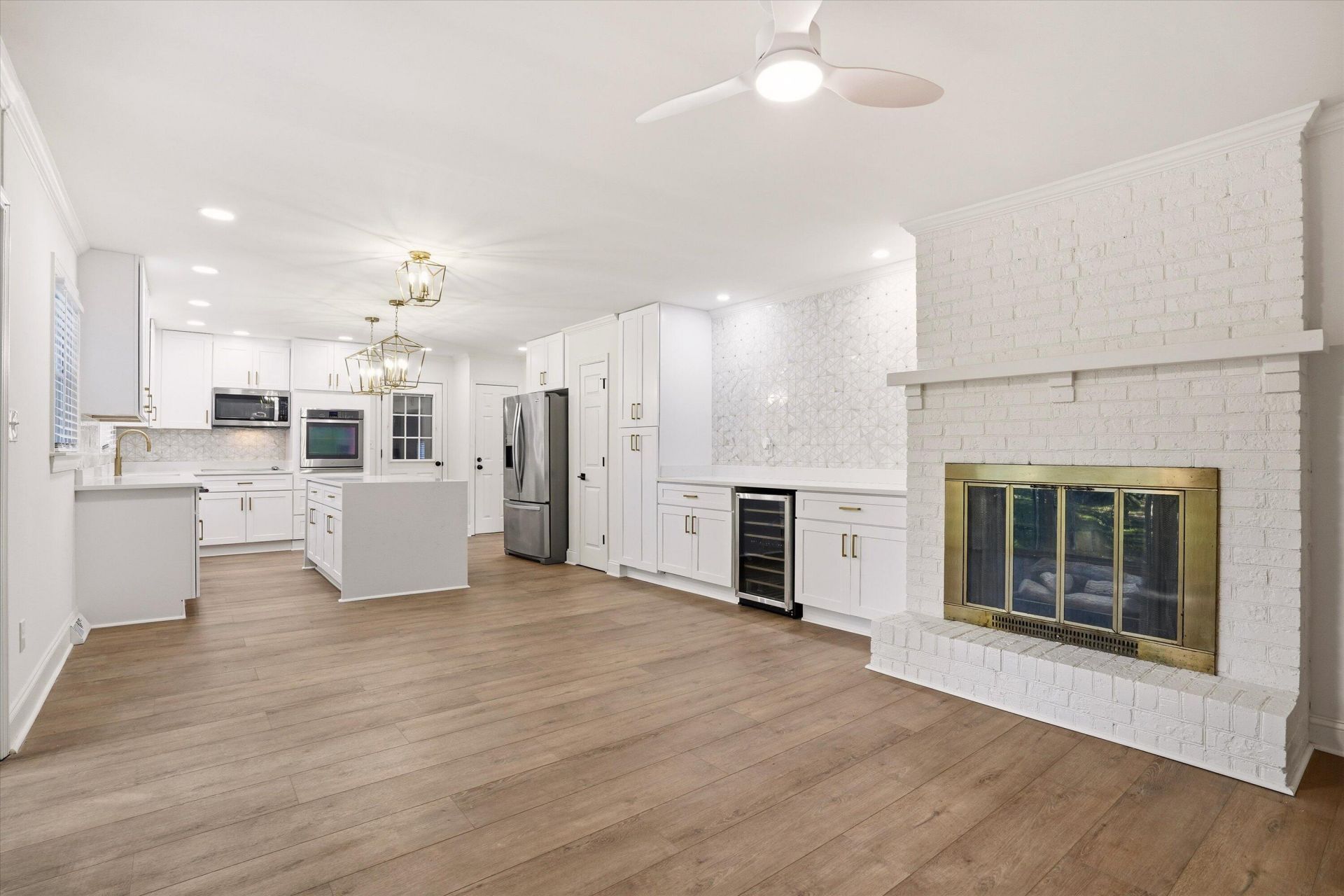 746 Canary Drive Photo 13