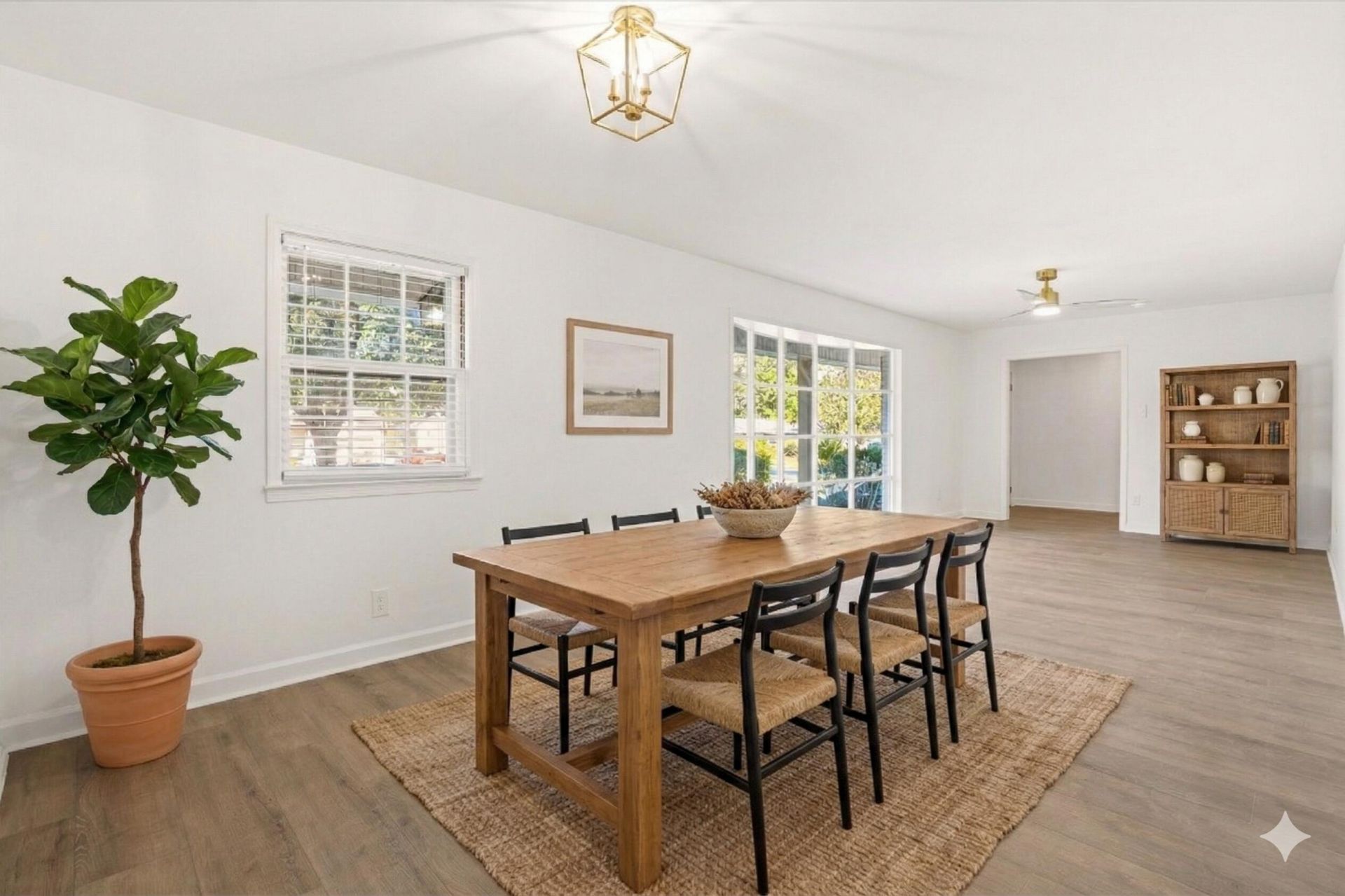 746 Canary Drive Photo 4