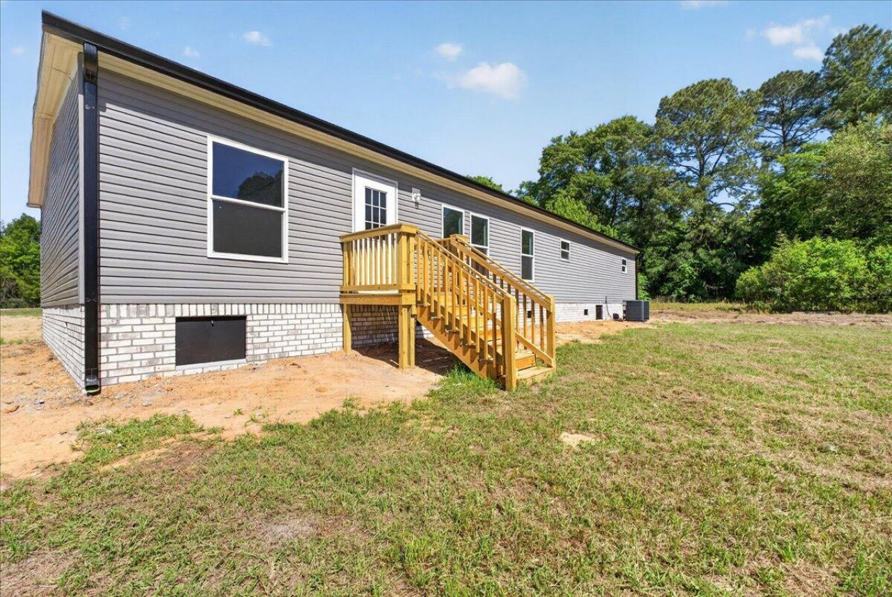 348 Plowground Road Photo 41