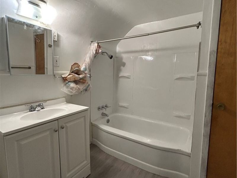 3448 E 69th Street, Unit UP, Cleveland, OH 44127 Photo 10