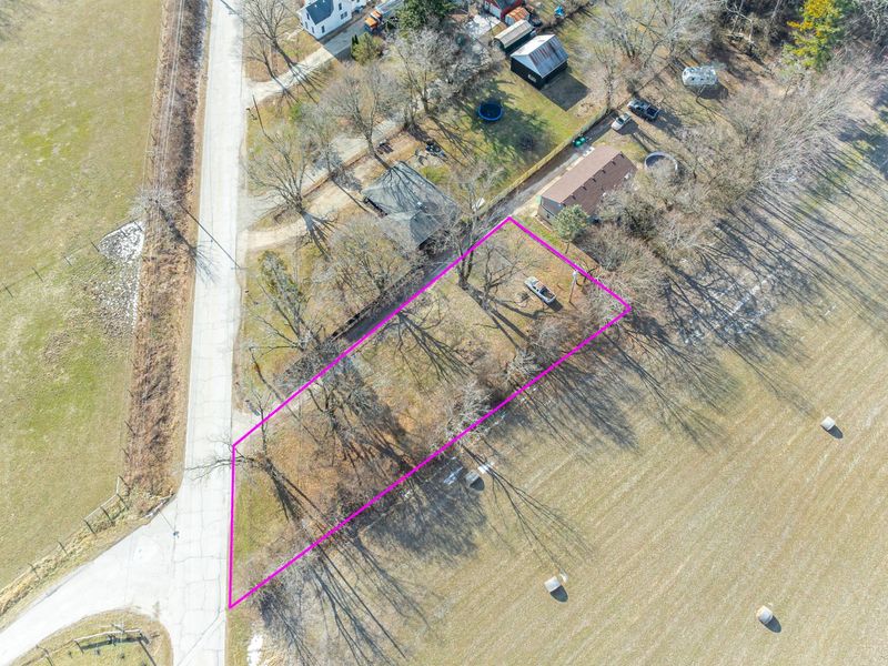 8882 S Mann Road, Tipp City, OH 45371 Photo 2