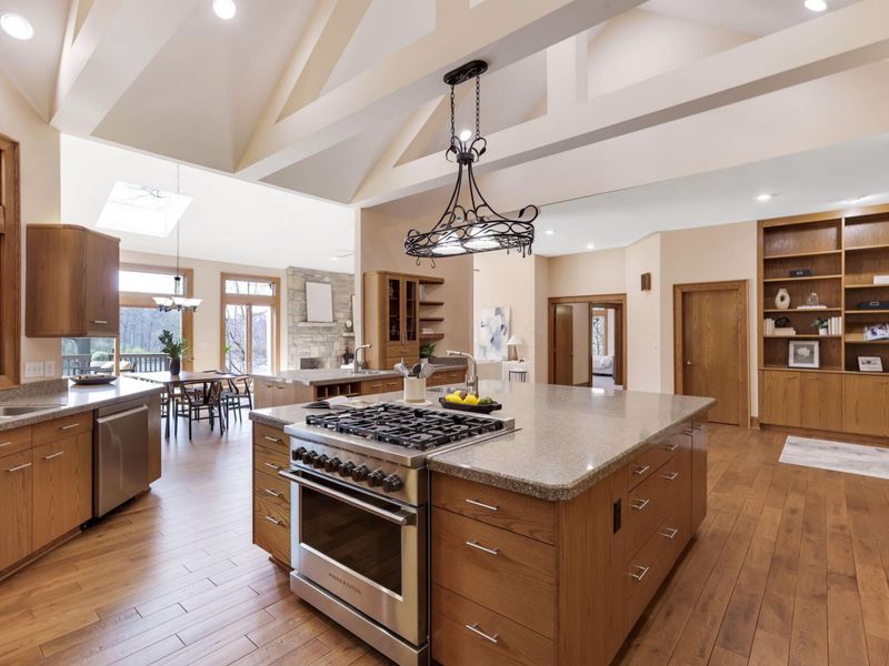 117 Lake Bluff Drive, Columbus, OH 43235 Photo 16