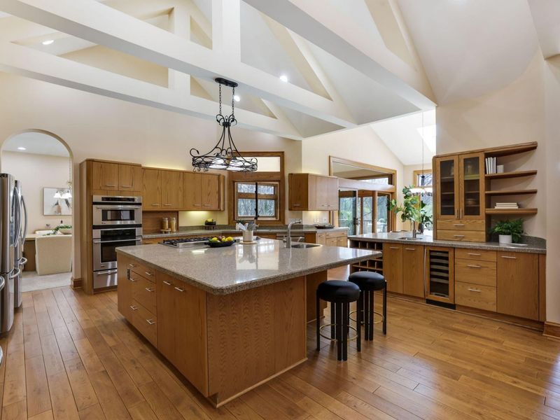 117 Lake Bluff Drive, Columbus, OH 43235 Photo 18