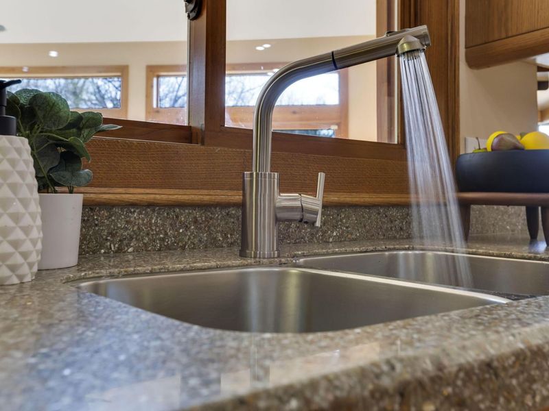 117 Lake Bluff Drive, Columbus, OH 43235 Photo 22