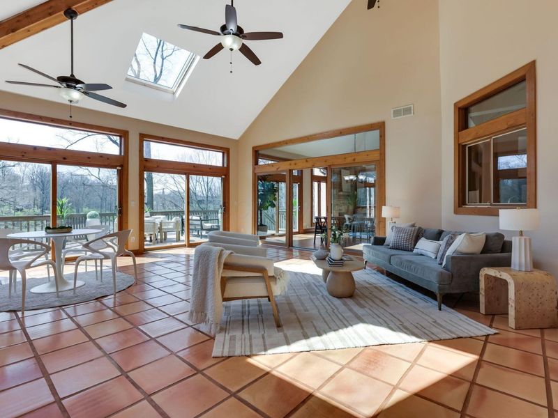 117 Lake Bluff Drive, Columbus, OH 43235 Photo 24