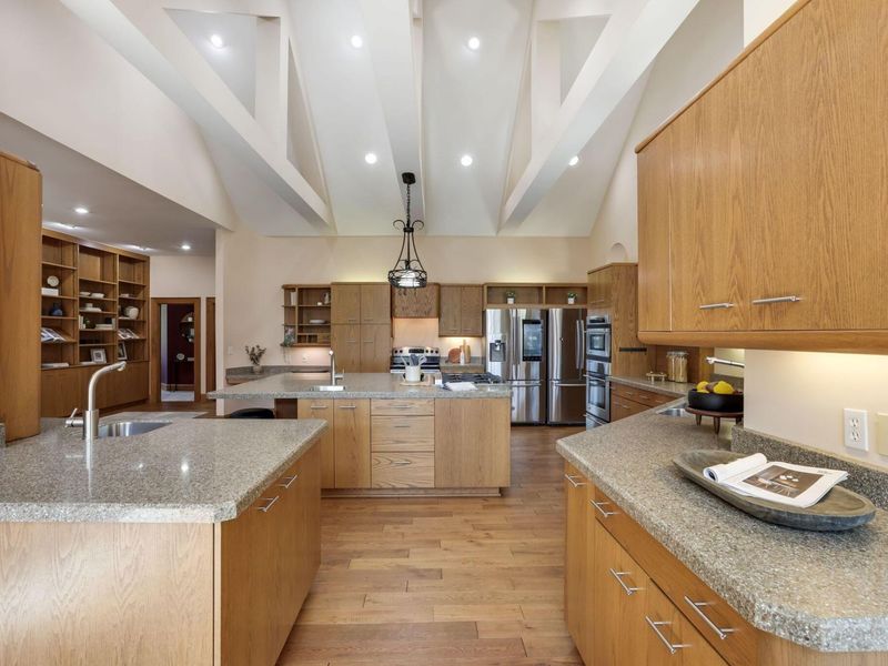 117 Lake Bluff Drive, Columbus, OH 43235 Photo 34