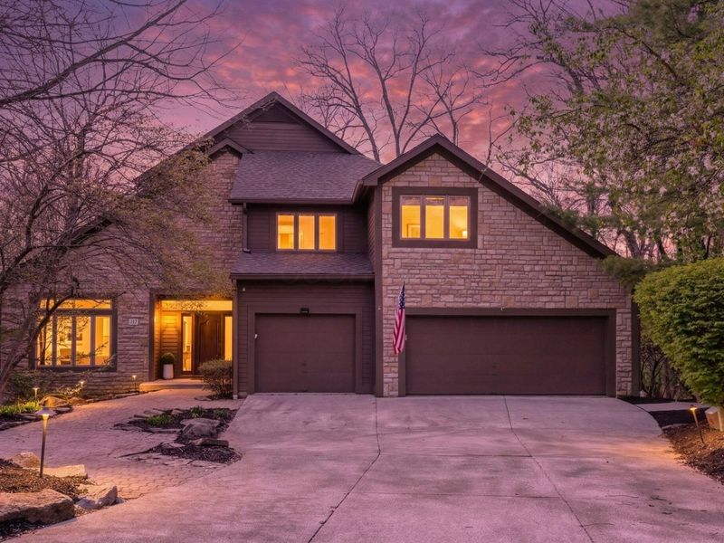 117 Lake Bluff Drive, Columbus, OH 43235 Photo 6