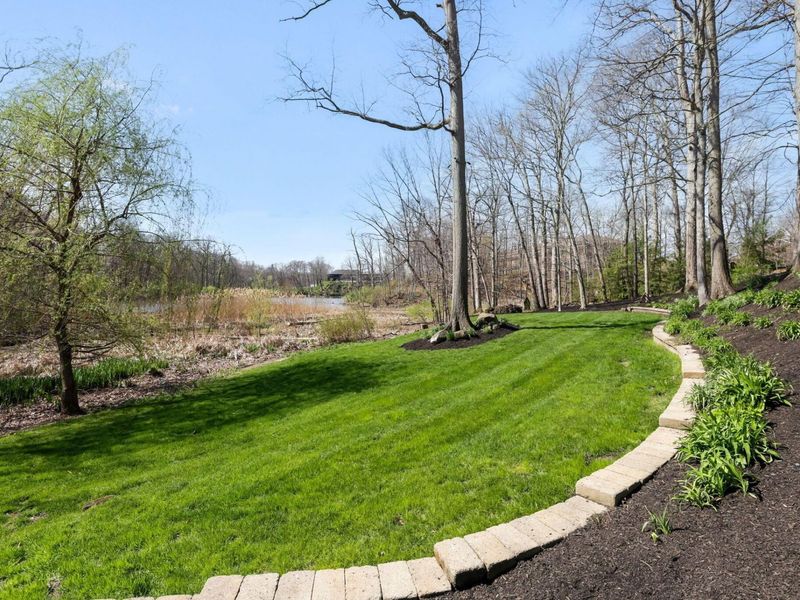 117 Lake Bluff Drive, Columbus, OH 43235 Photo 93