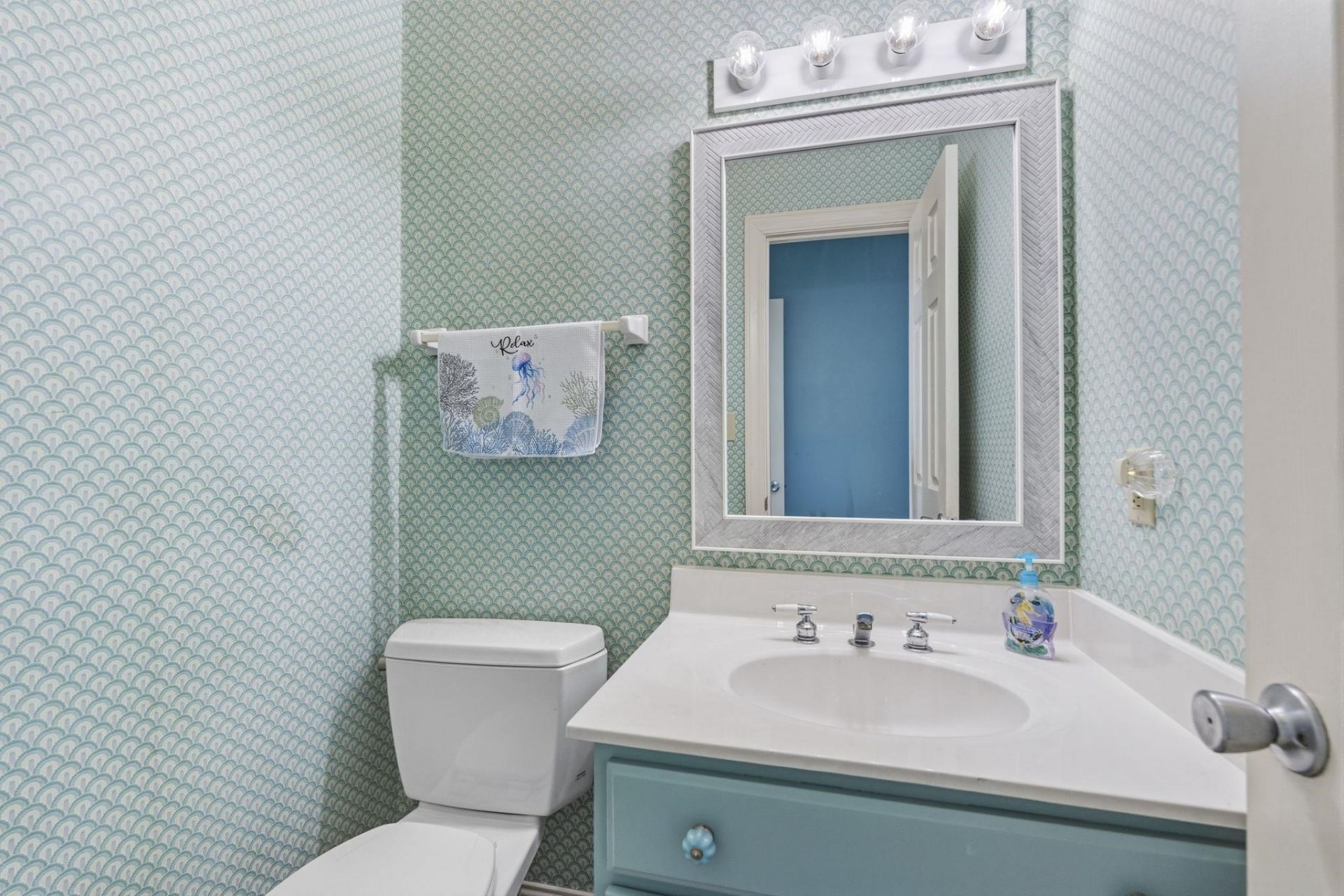 2201 S Waccamaw Dr. Photo 31