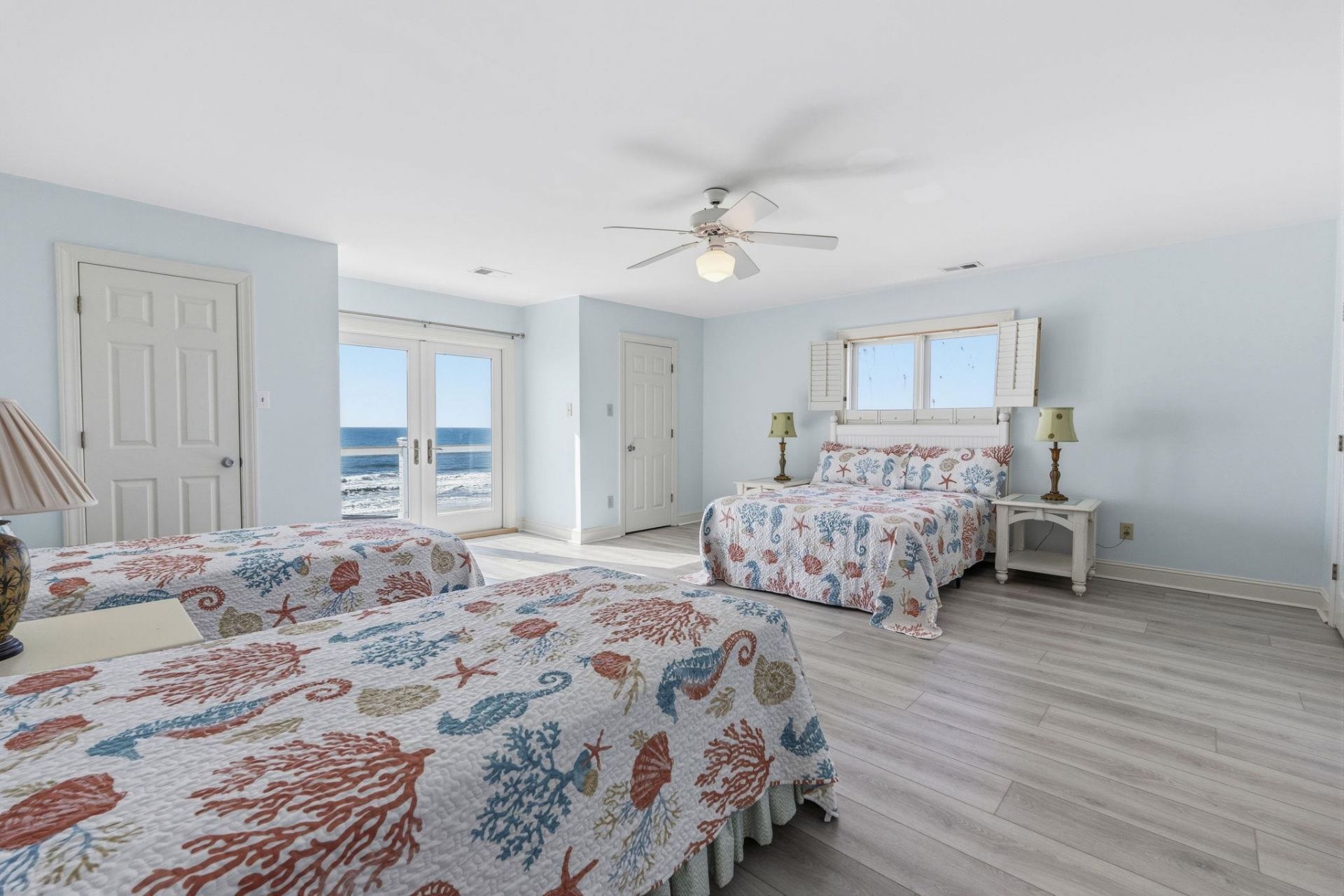 2201 S Waccamaw Dr. Photo 36