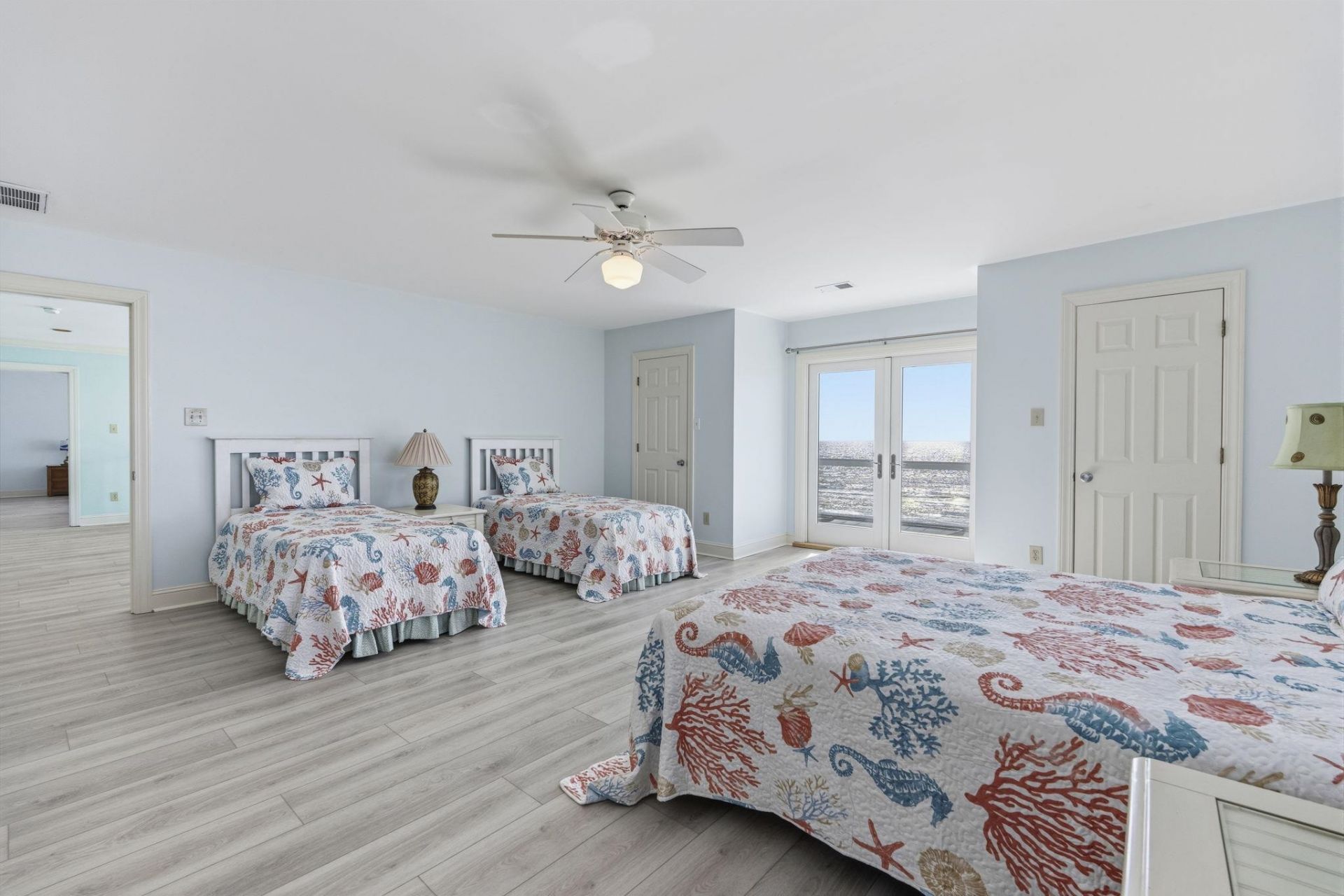 2201 S Waccamaw Dr. Photo 37