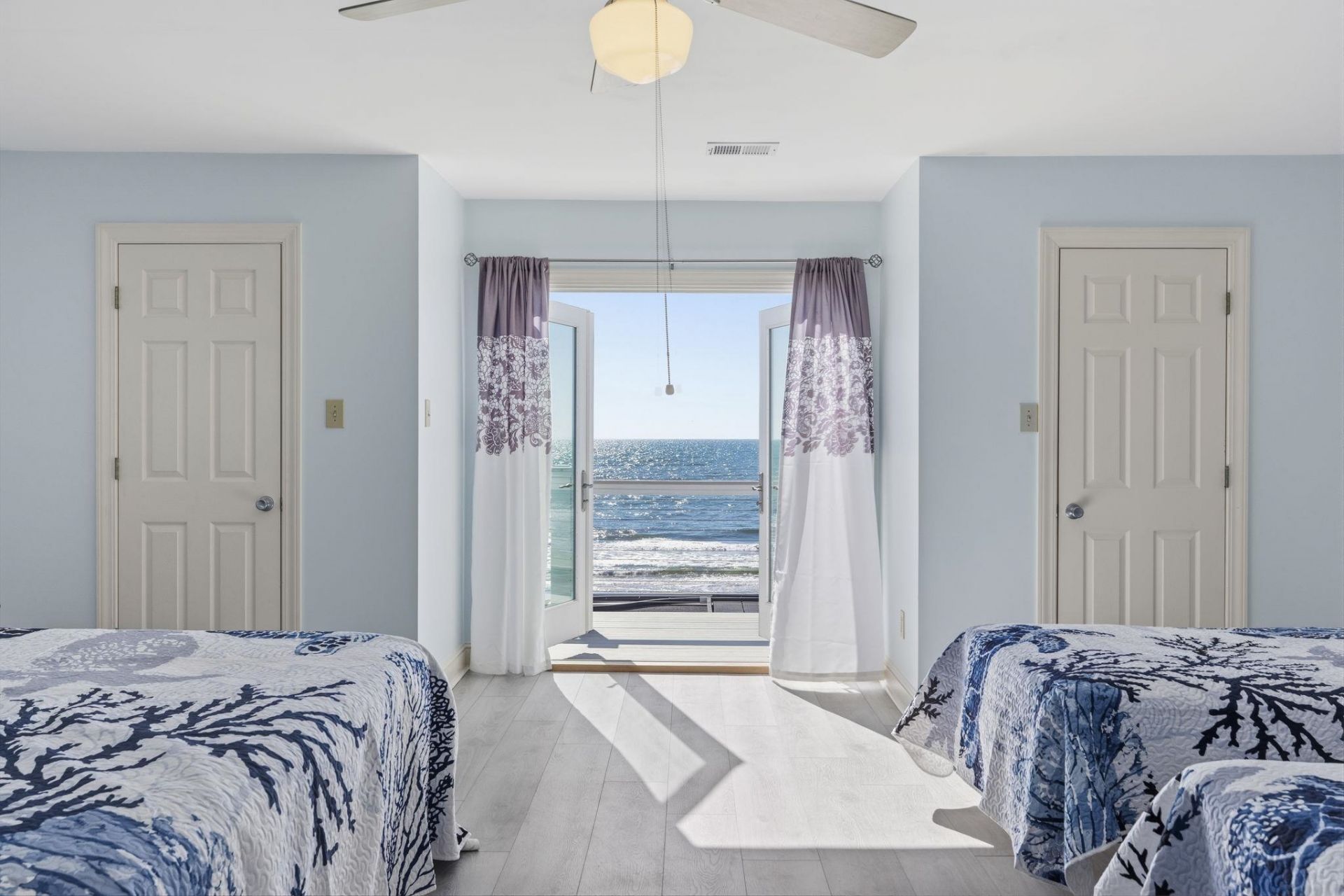 2201 S Waccamaw Dr. Photo 41