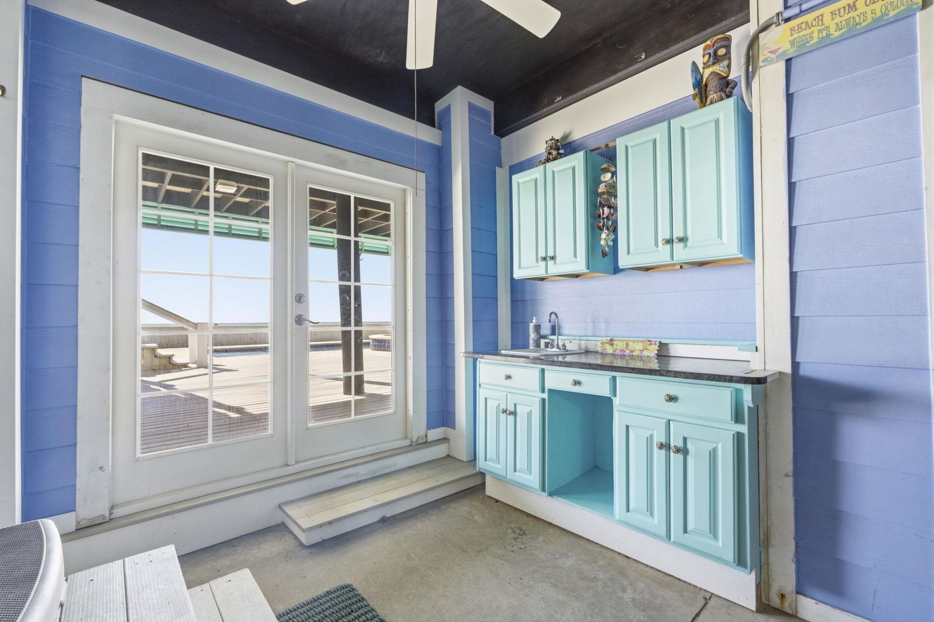 2201 S Waccamaw Dr. Photo 49