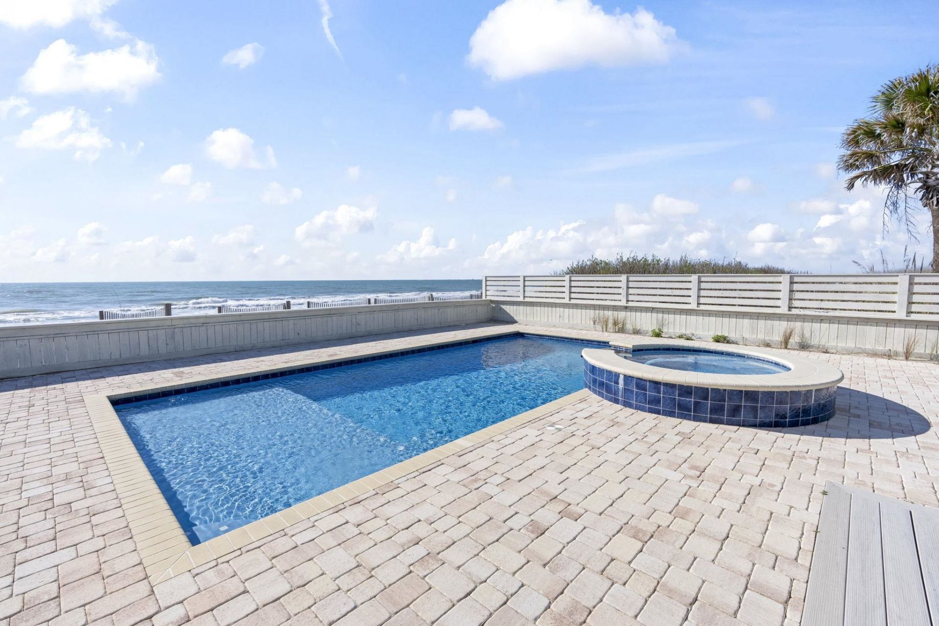 2201 S Waccamaw Dr. Photo 67