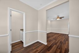 2114 James Bell Drive photo 4