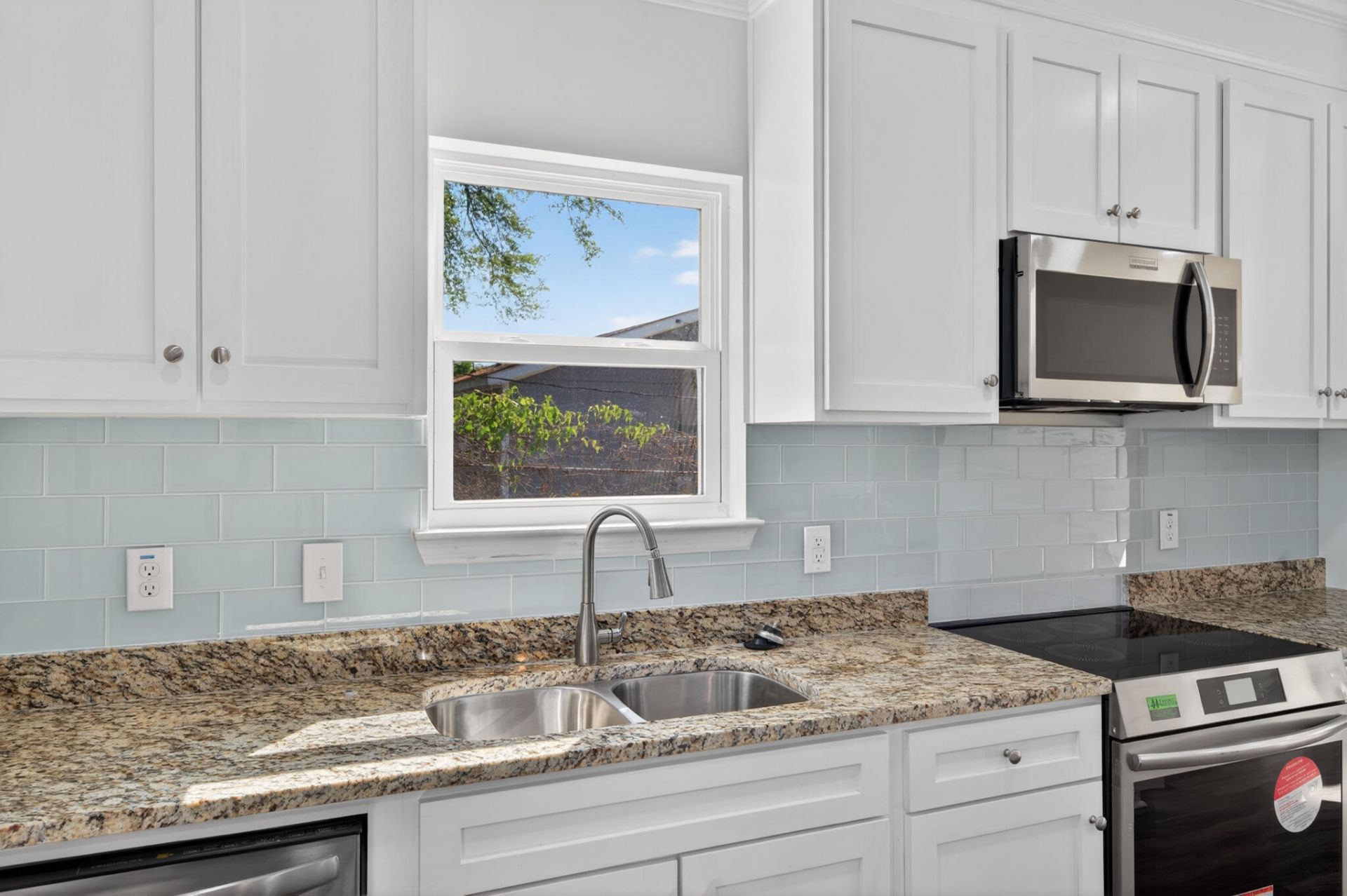 2114 James Bell Drive Photo 8