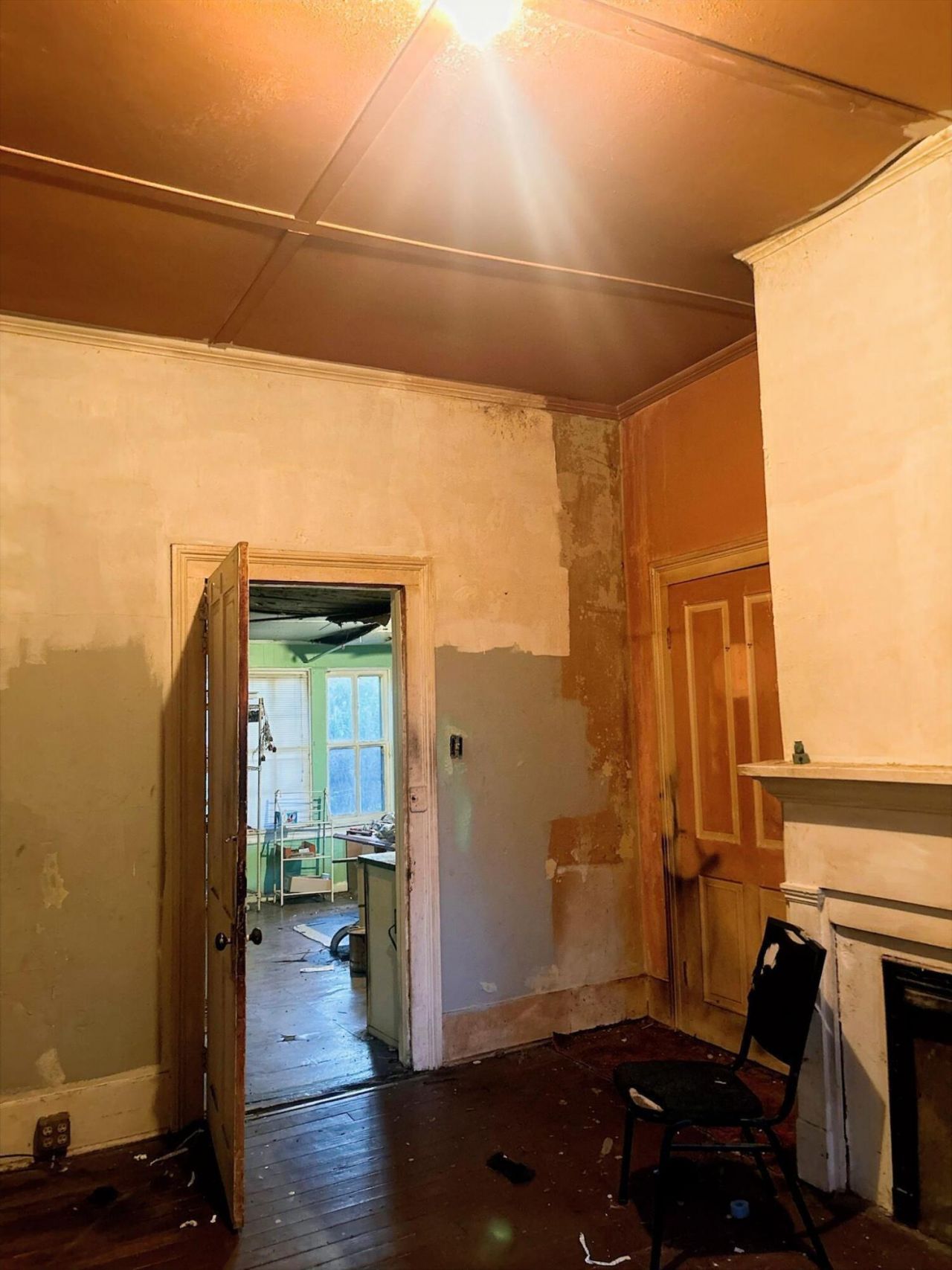 1554 Glover Street Photo 4