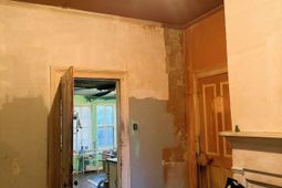 1554 Glover Street photo 4