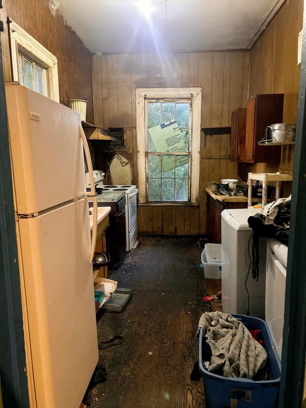 1554 Glover Street Photo 7