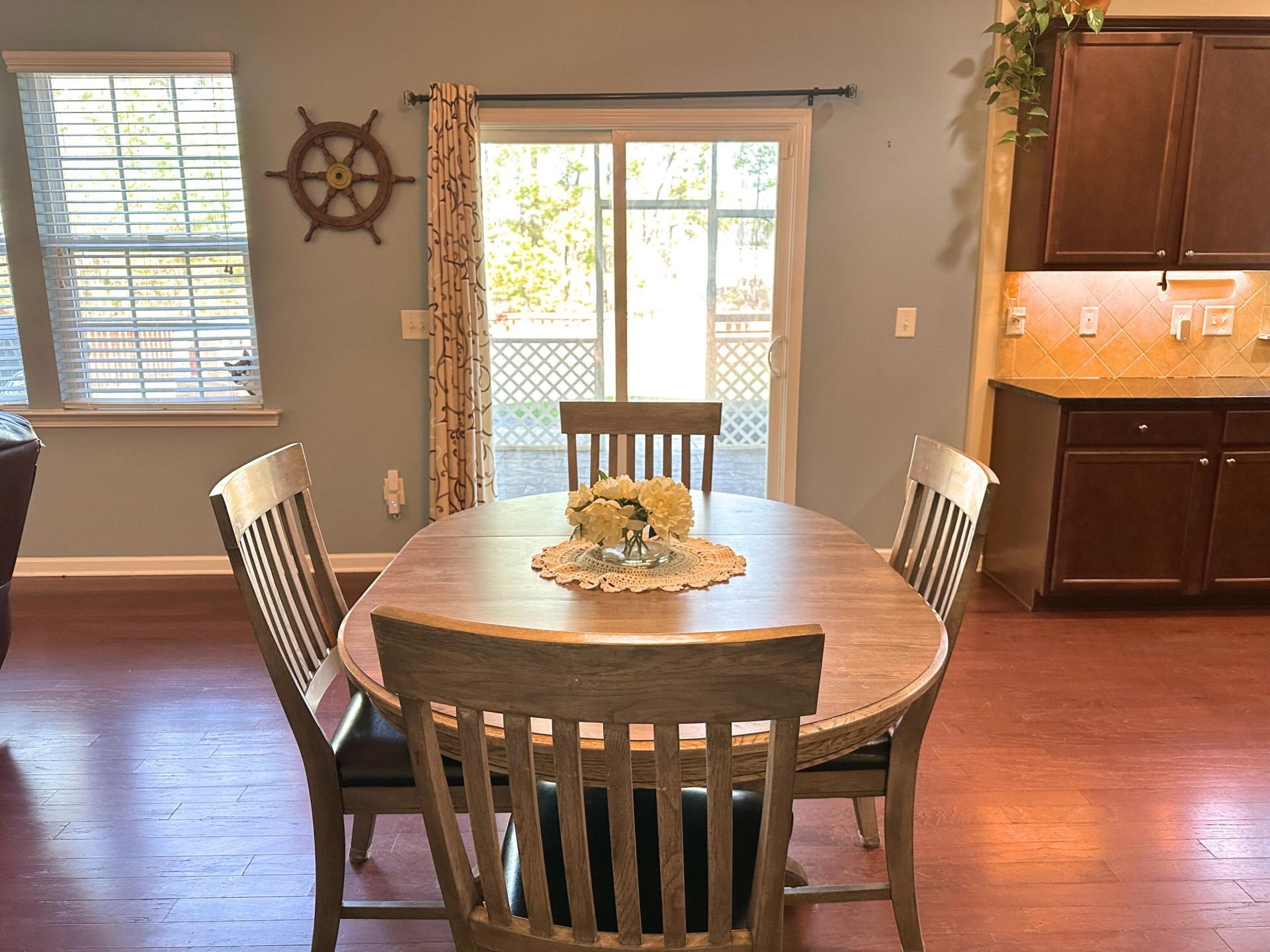 190 Lindera Preserve Boulevard Photo 12