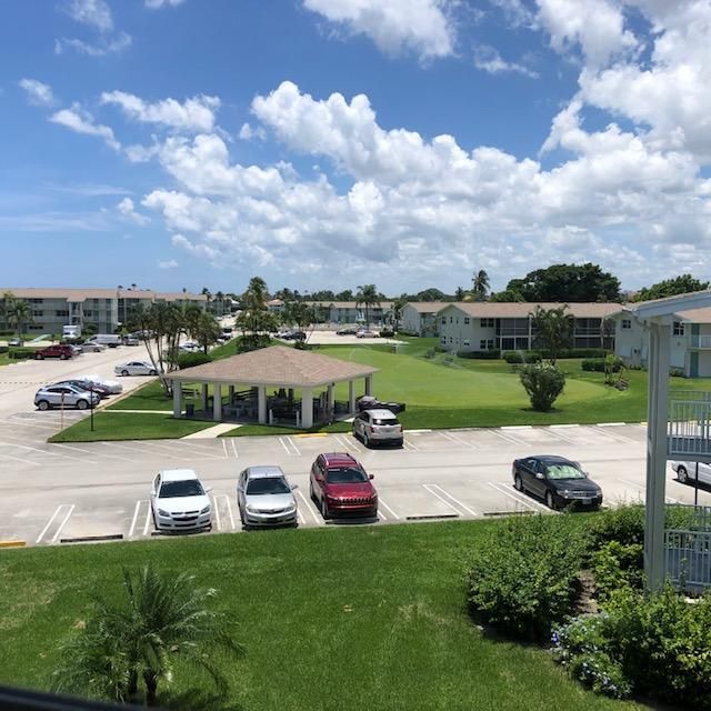 210 Horizon Street E, Boynton Beach, FL 33435 Photo