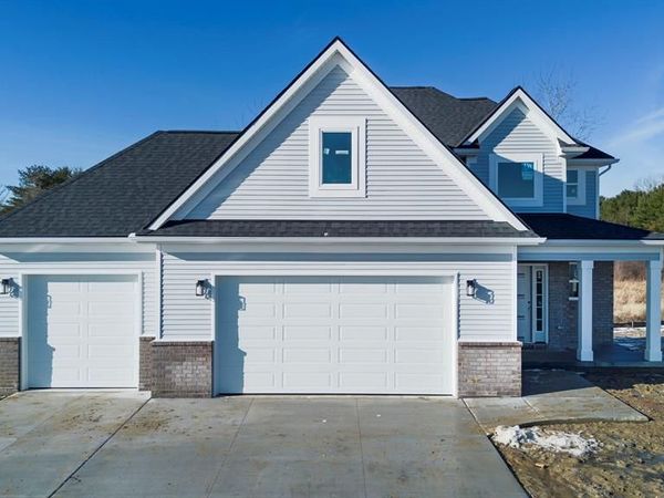 2323 Baltimore, Davison, MI 48423