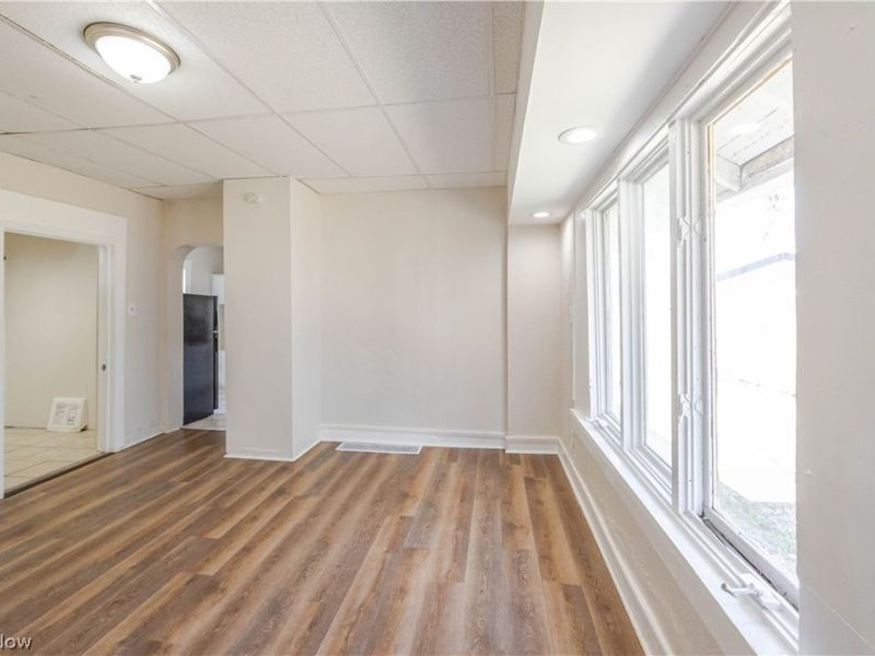 2914 Woodbridge Avenue, Cleveland, OH 44109 Photo 11