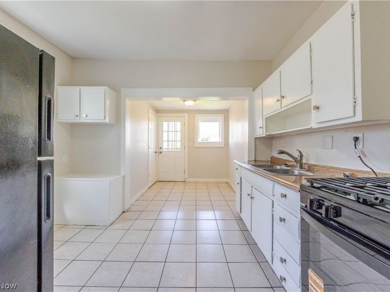 2914 Woodbridge Avenue, Cleveland, OH 44109 Photo 18