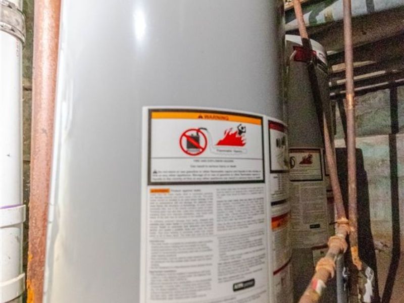 2914 Woodbridge Avenue, Cleveland, OH 44109 Photo 32